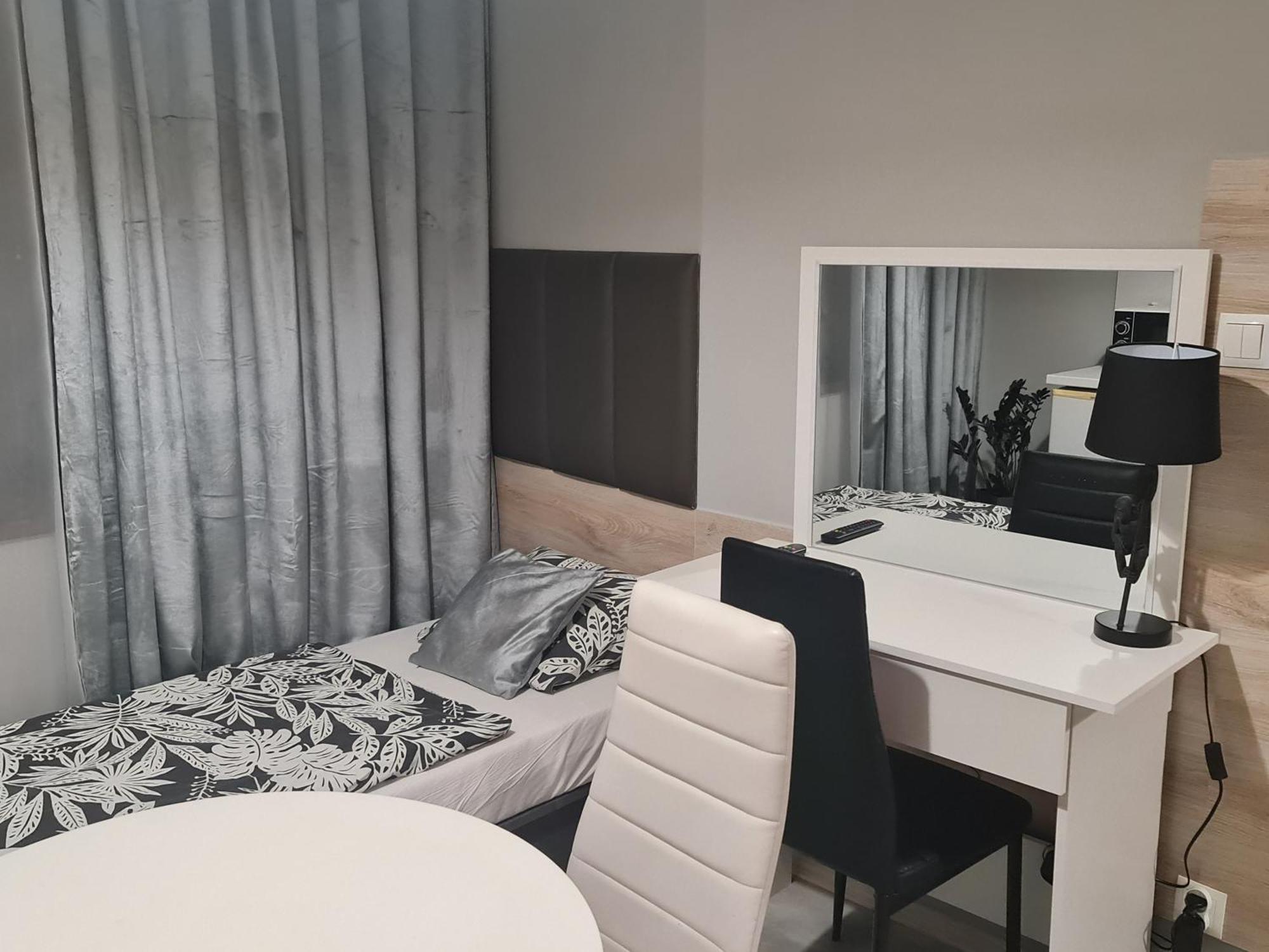 Eldom-noclegi Rogozinska 29e Privatunterkunft